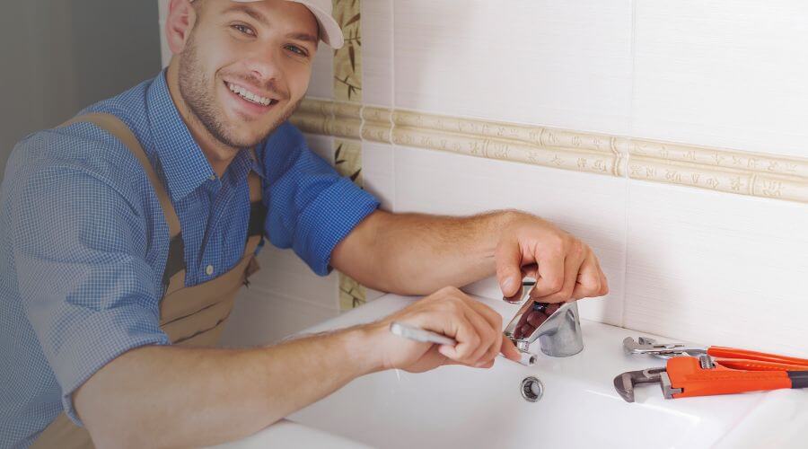 Handle or spout repair in Suttons Bay, MI